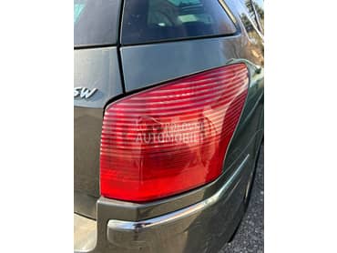 stop lampa desna karavan za Peugeot 407