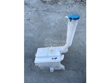 Posuda za tecnost brisaca za Nissan Pixo od 2009. do 2014. god.