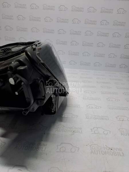 FAR E TRON DESNI LED