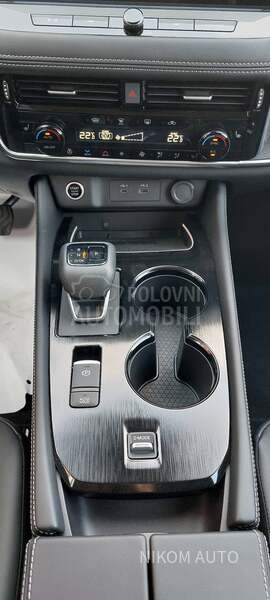 Nissan X-Trail 7 SEDIŠ. A.K.C.I.J.A