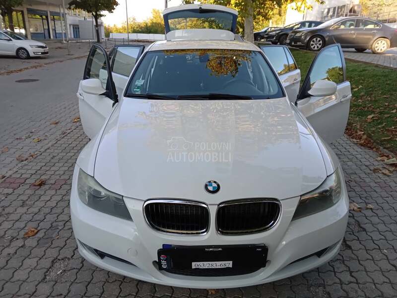 BMW 320 