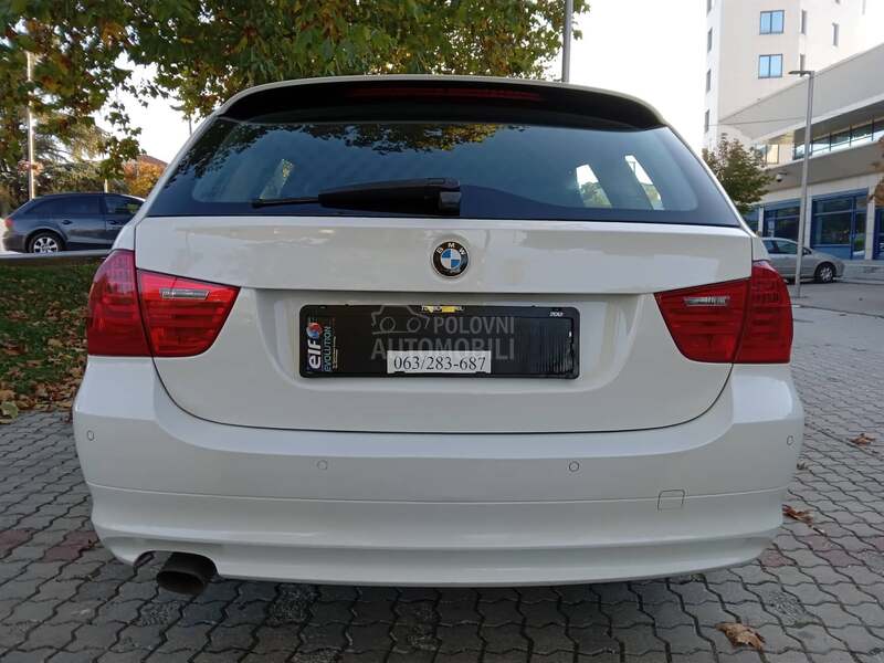 BMW 320 