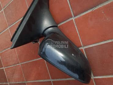 Retrovizor za Lancia Delta od 2005. do 2013. god.