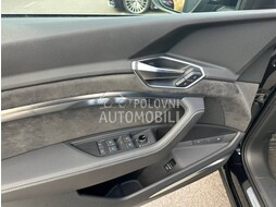 Audi e-tron Sportback50 2xS-line slika 23