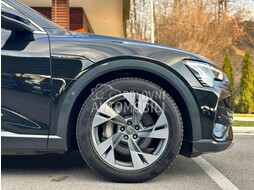 Audi e-tron Sportback50 2xS-line slika 10