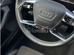 Audi e-tron Sportback50 2xS-line slika 31