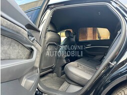 Audi e-tron Sportback50 2xS-line slika 21