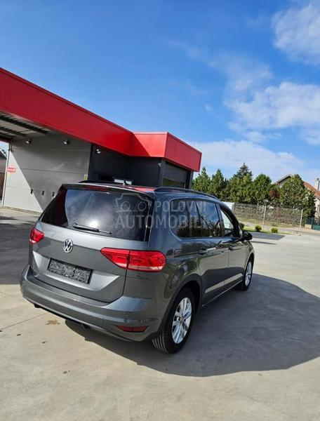 Volkswagen Touran DSG