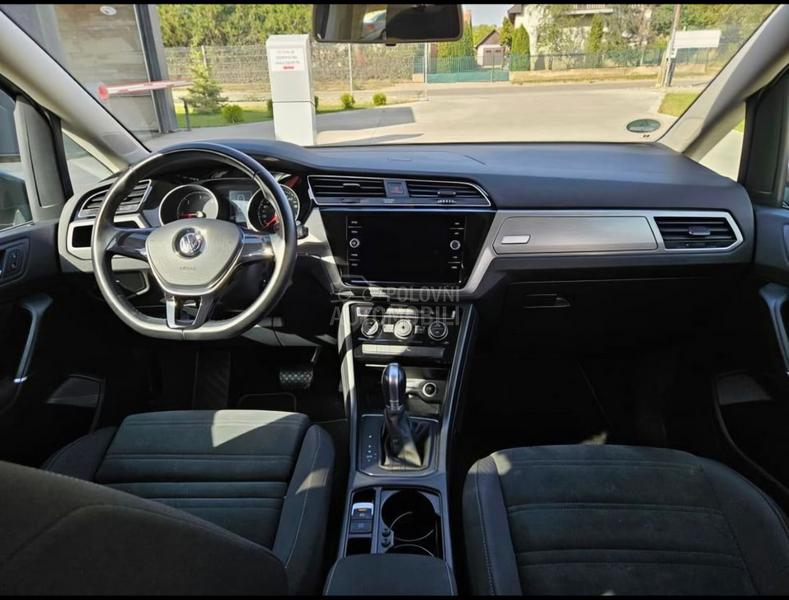 Volkswagen Touran DSG