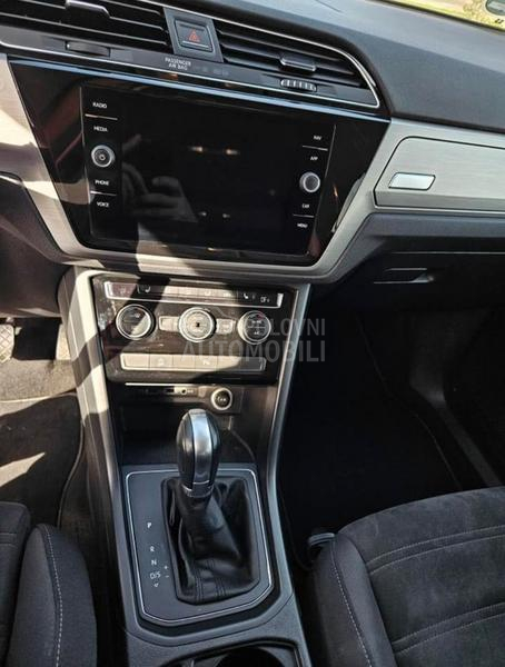 Volkswagen Touran DSG