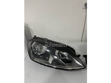 Desni far za Volkswagen Golf 7
