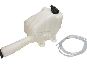 Posuda tecnosti za brisace za Toyota Hilux od 1998. do 2001. god.