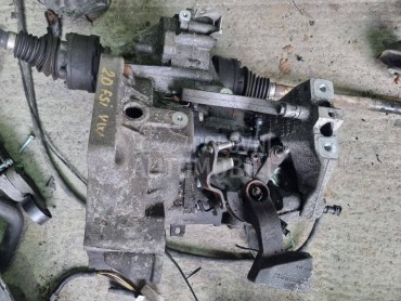 Menjac 2.0 FSI za Volkswagen Touran za 2005. god.