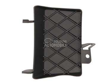 Poklopac kuke  branika za Jeep Grand Cherokee od 2011. do 2014. god.