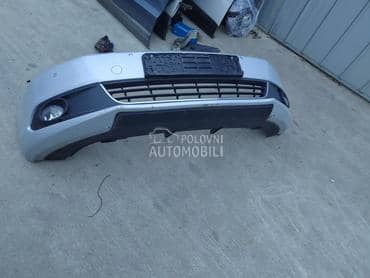 branik za Volkswagen Jetta od 2010. do 2015. god.