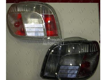 Stop svetla i stop lampe za Toyota Yaris od 1999. do 2005. god.