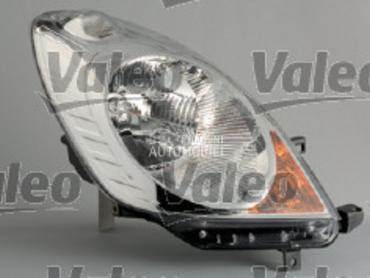 Farovi za Nissan Note od 2006. do 2013. god.