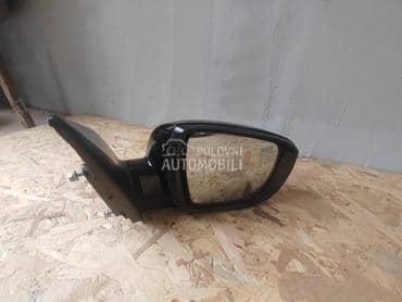 desni retrovizor za Hyundai ix35 od 2010. do 2015. god.