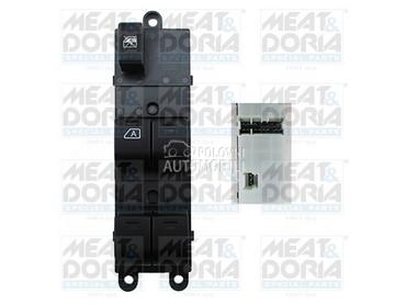 Prekidac prozora za Nissan Navara od 2005. do 2010. god.