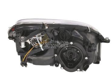 Farovi za Mercedes Benz SLK Klasa od 2004. do 2010. god.