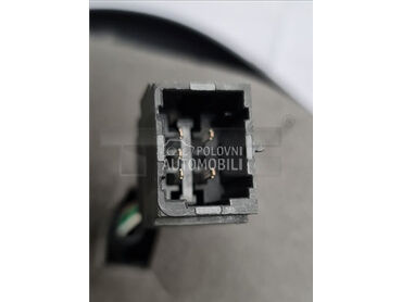 Poklopac retrovizora za Renault Kangoo od 2003. do 2008. god.
