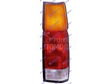 Stop svetla i stop lampe za Nissan Navara od 1986. do 1992. god.