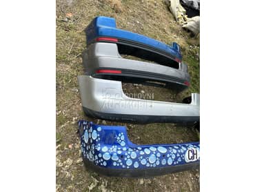 Branik zadnji za Volkswagen Touran od 2004. do 2009. god.