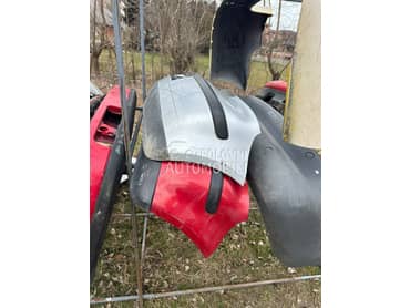 Branik zadnji za Volkswagen Polo od 2002. do 2009. god.