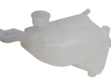 Posuda vode za Toyota Prius od 2012. do 2016. god.