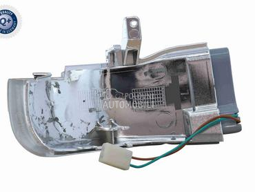 Migavac u retrovizoru za Volkswagen Touran od 2007. do 2010. god.