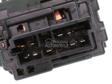 Prekidac za Peugeot 106 od 1996. do 2003. god.