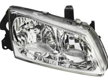 Farovi za Nissan Almera od 2000. do 2006. god.