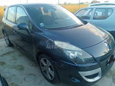 Renault Scenic 1.5dci 2010. god. -  kompletan auto u delovima