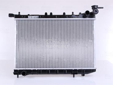 Hladnjak za Nissan Sunny od 1992. do 1995. god.