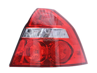 Stop svetla i stop lampe za Chevrolet Aveo od 2007. do 2012. god.