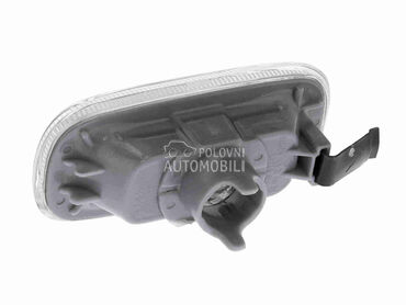 Migavac u krilu za Audi A4 od 2004. do 2007. god.