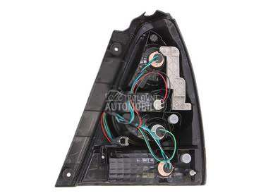 Stop svetla i stop lampe za Subaru Forester od 2002. do 2008. god.