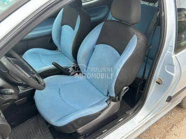 Sedista troje vrata za Peugeot 206