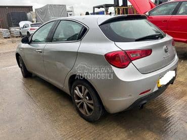 Zadnje levo staklo za Alfa Romeo Giulietta