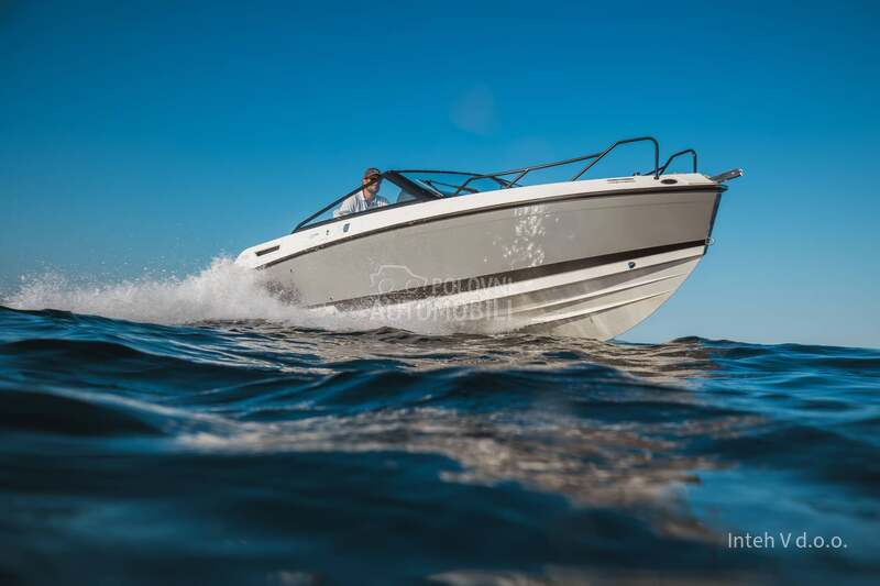 Quicksilver 675 Cruiser i Mercury 150