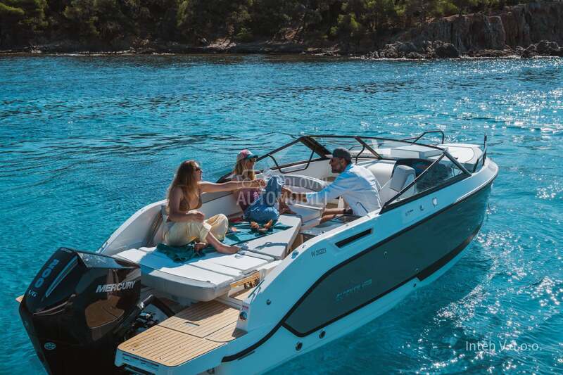 Quicksilver 675 Cruiser i Mercury 150