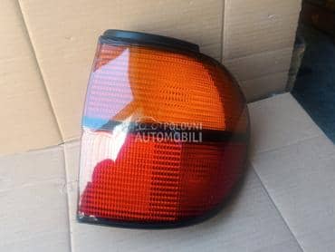 Desna spoljna štop lampa za Volkswagen Sharan od 1995. do 1998. god.