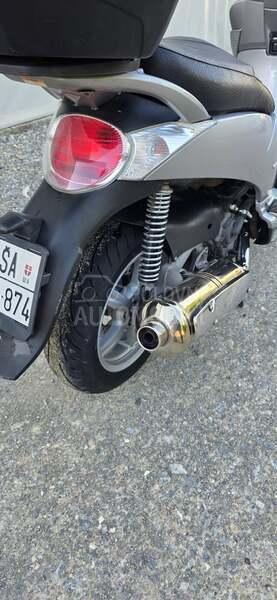 Aprilia Scarabeo kofer vel.vizir