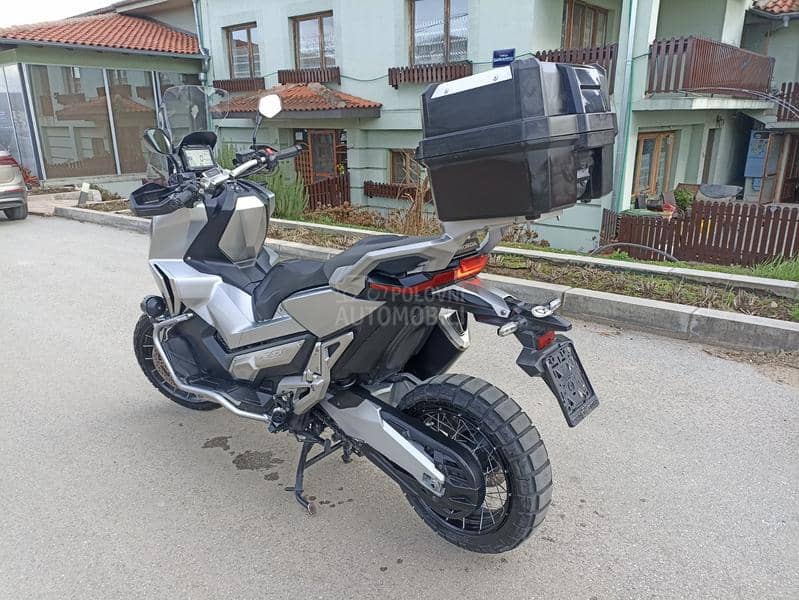 Honda X ADV 750