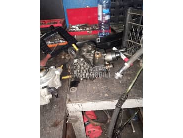 pumpa visokog pritiska za 2.2 za Citroen C5 od 2004. do 2010. god.