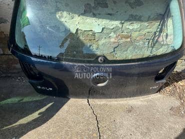 Gepek vrata za Volkswagen Golf 5