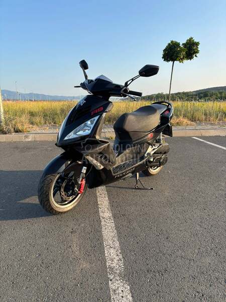 Peugeot speedfight 3