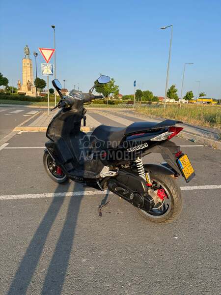 Peugeot speedfight 3