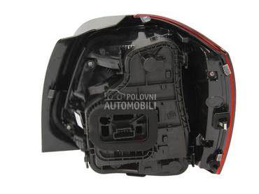 Stop svetla i stop lampe za Volkswagen Cross Polo od 2009. do 2017. god.