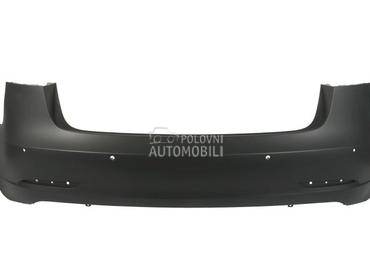 Branik za Tesla Model 3